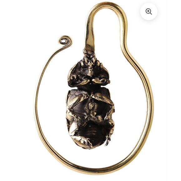 New PAIR 6g/8g Brass Ear Weights Scarab Beetle Wax Cast Tribal Sealed BAF Hanger - Picture 3 of 7